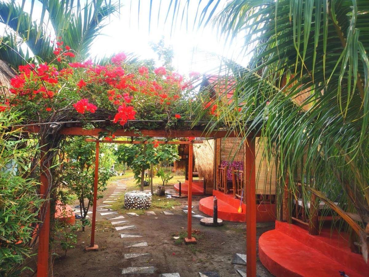 Kampung Meno Bungalows Gili Meno Exterior photo